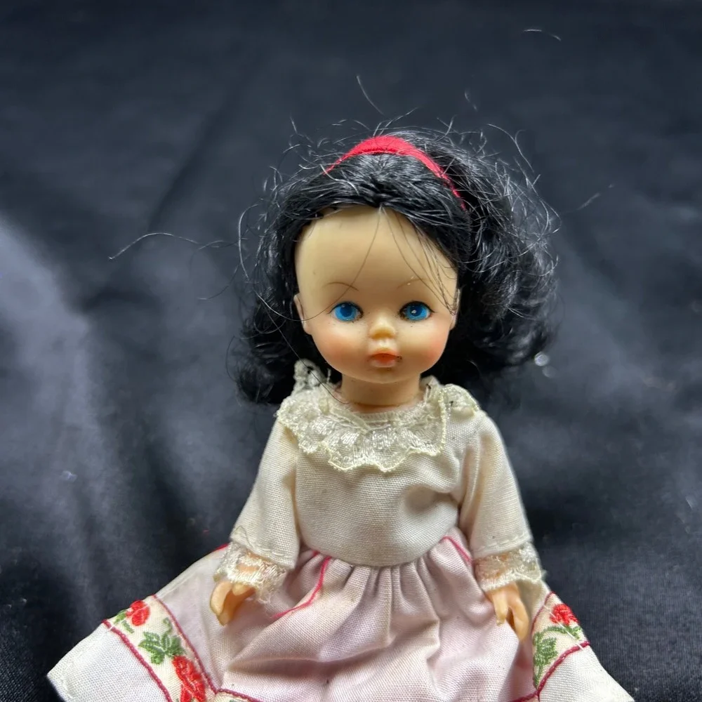 Vintage Miniature Folk Doll Blue Eyes Red Skirt Floral Apron Collectible Toy